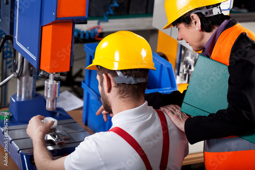 Photo: Superior with worker in warehouse Superior with worker in warehouse