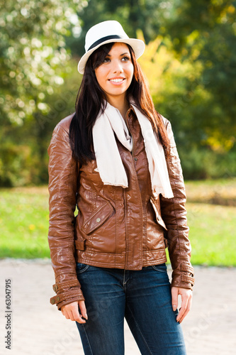 Photo: Beautiful young woman Beautiful young woman