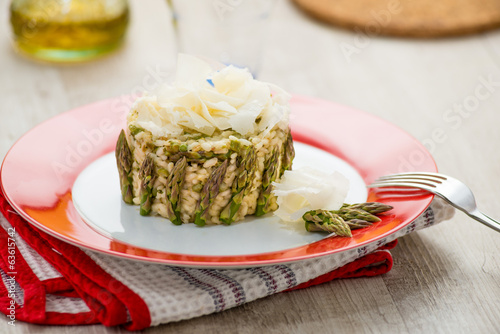 Photo: Risotto con gli asparagi e raspadura Risotto con gli asparagi e raspadura
