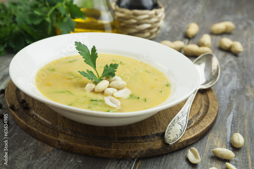 Photo: Chickpea soup with peanuts and herbs Chickpea soup with peanuts and herbs