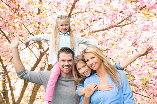 Photo: Familie in der Blütezeit Natur Familie in der Blütezeit Natur