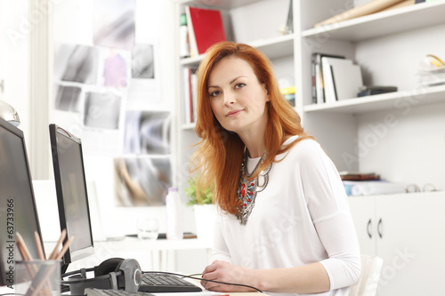 Photo: Portait of modern businesswoman Portait of modern businesswoman