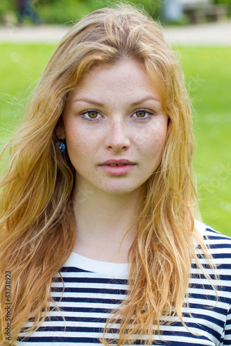 Photo: Portrait of a beautiful young woman Portrait of a beautiful young woman