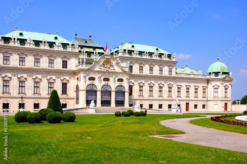 Photo: View of Belvedere Palace and gardens, Vienna, Austria View of Belvedere Palace and gardens, Vienna, Austria