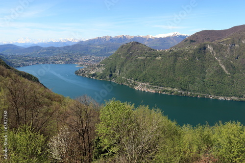 Photo: lago di Lugano dalla valle d'Intelvi lago di Lugano dalla valle d'Intelvi