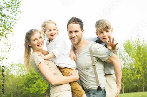 Photo: Familie hat spaß Familie hat spaß