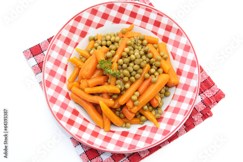Photo: petits pois et carottes petits pois et carottes