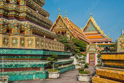 Photo: temple interior Wat Pho temple bangkok Thailand temple interior Wat Pho temple bangkok Thailand