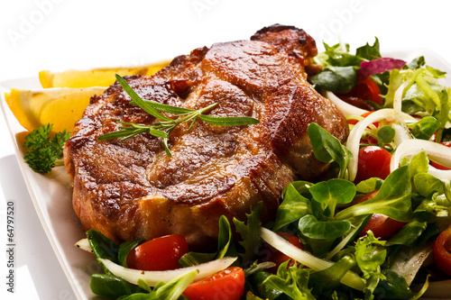 Photo: Grilled steak and vegetable salad Grilled steak and vegetable salad
