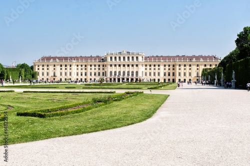 Photo: Schonbrunn palace and gardens in Vienna Schonbrunn palace and gardens in Vienna