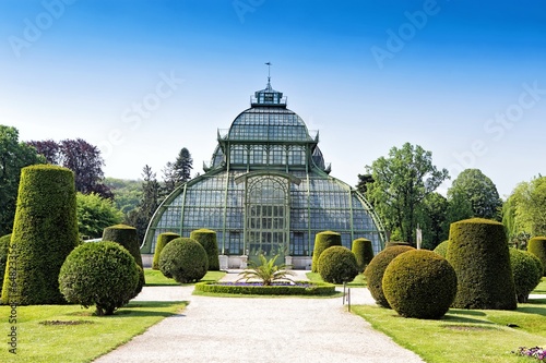 Photo: Botanical garden near Schonbrunn palace in Vienna Botanical garden near Schonbrunn palace in Vienna