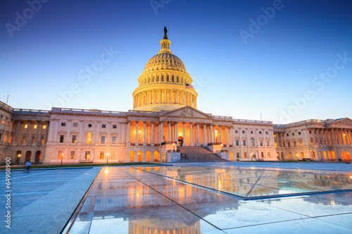Photo: The United States Capitol building The United States Capitol building