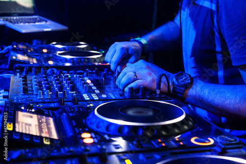 Photo: Dj playing the track Dj playing the track