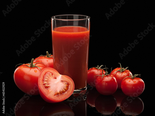 Photo: Tomato juice and tomatoes Tomato juice and tomatoes