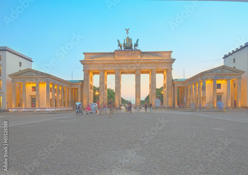 Photo: Brandenburg gate at night, Berlin Brandenburg gate at night, Berlin