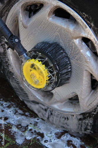 Photo: Manual car wash Manual car wash