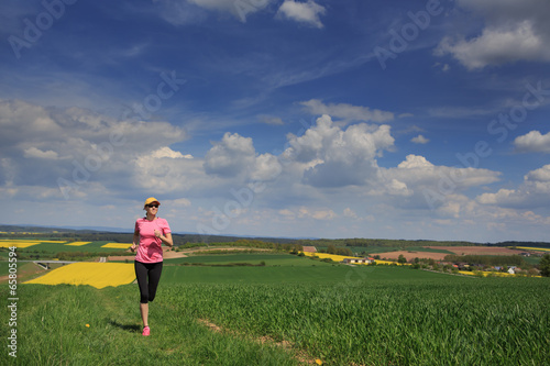 Photo: jogging woman jogging woman
