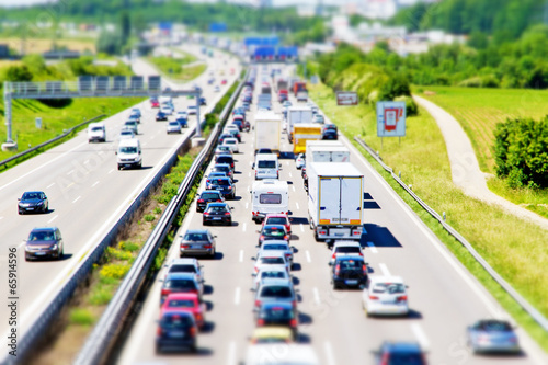 Photo: Autobahn A 8 bei Möhringen, Tilt Shift Effekt Autobahn A 8 bei Möhringen, Tilt Shift Effekt