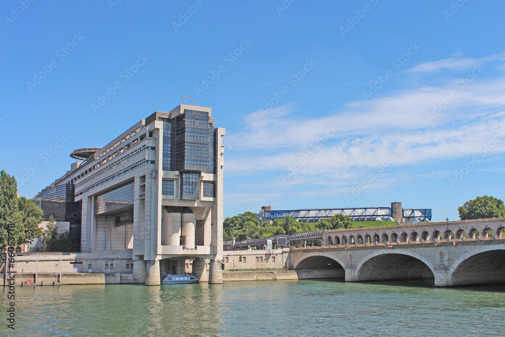 1000_F_66053718_pEpK7agW3IbnN5RDLYnS5QCl8xl1pTFU.jpg