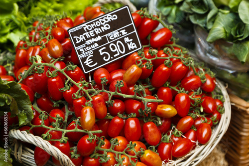 Photo: Pomodoro datterino Pomodoro datterino