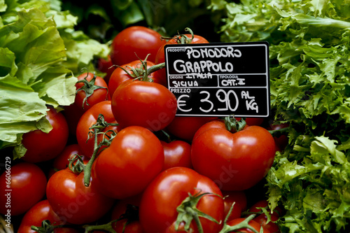 Photo: Pomodoro grappolo Pomodoro grappolo