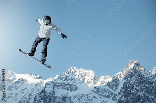 Photo: Snowboarding Snowboarding