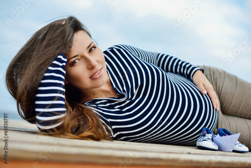 Photo: pregnant woman pregnant woman