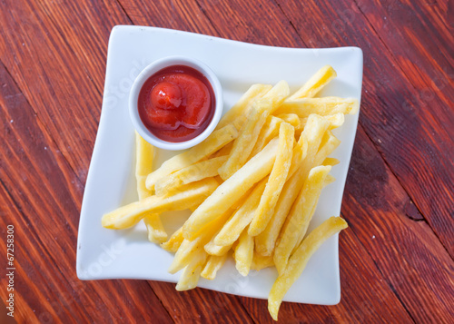 Photo: fried potato with sauce fried potato with sauce