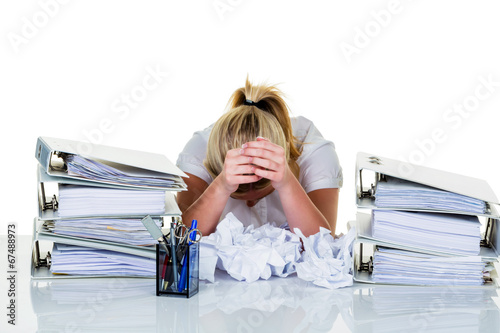 Photo: Verzweiflung durch Bürokratie Verzweiflung durch Bürokratie