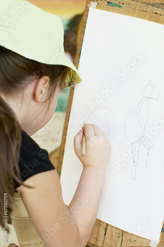 Photo: girl artist girl artist