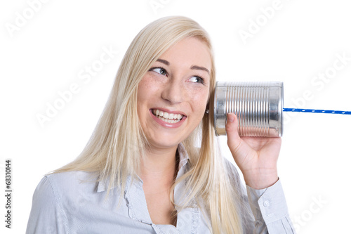 Photo: Konzept Kommunikation, Marketing: Frau mit Büchsentelefon Konzept Kommunikation, Marketing: Frau mit Büchsentelefon