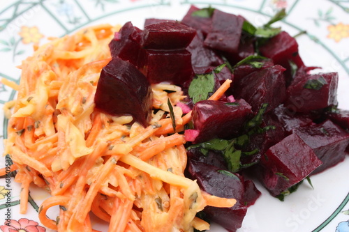 Photo: Carottes râpées Betterave rouge en vinaigrette Carottes râpées Betterave rouge en vinaigrette