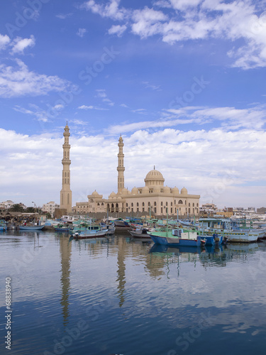 Photo: Marina mosque in Hughada Marina mosque in Hughada