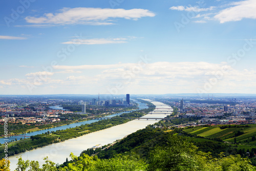 Photo: Wien mit Donau Wien mit Donau