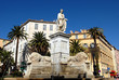 Fontaine des quatre lions et statue du 1er Consul Fontaine des quatre lions et statue du 1er Consul