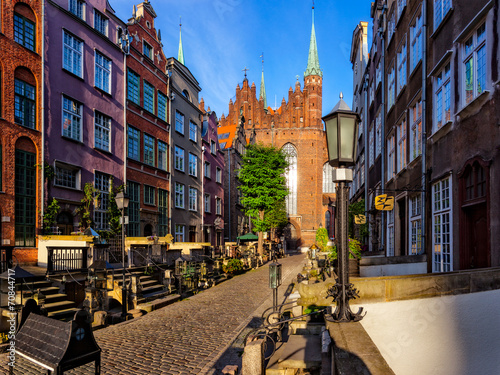 Fototapeta Mary's Street with the Basilica in Gdansk, Poland.