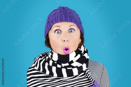 Funny face winter woman - 73582738