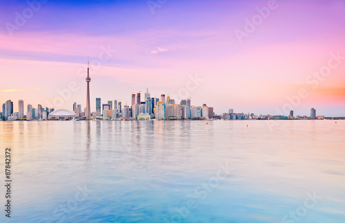 Zdjęcie XXL Panorama Toronto linia horyzontu przy półmrokiem w Ontario, Kanada