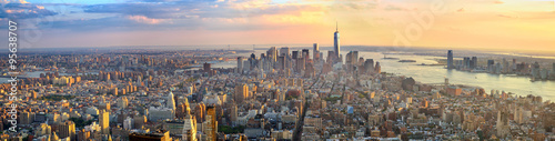 Plakat Manhattan panorama przy zmierzchu widok z lotu ptaka, Nowy Jork, Stany Zjednoczone