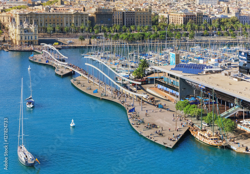 Zdjęcie XXL Port wycieczkowy Barceloneta i publiczna promenada z kolejki linowej