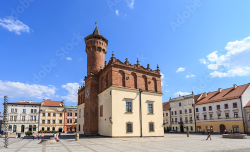 Plakat Tarnów, widok na renesansowy ratusz oraz kamienice rynku staromiejskiego od strony zachodniej