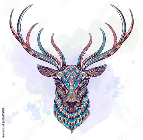  Patterned head of deer