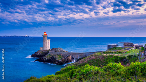 Zdjęcie XXL Widok latarni morskiej Latarnia morska Petit Minou w Plouzane, Petit Minou Fort, Brittany (Bretania), Francja.
