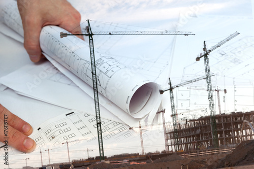 Plakat Architektura i budownictwo mieszkaniowe. Architekt i plany. Inżynieria projektowa i architektura tło