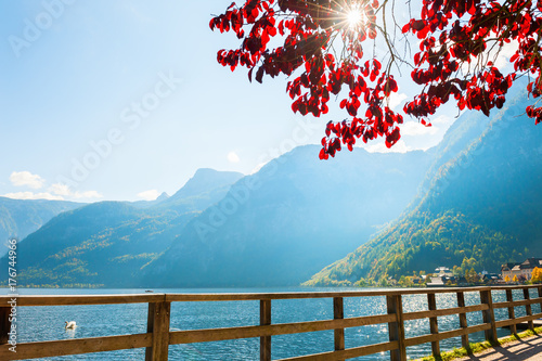 Fotoobraz na płótnie Hallstatter jezioro w Hallstatt wiosce, Austriaccy Alps.