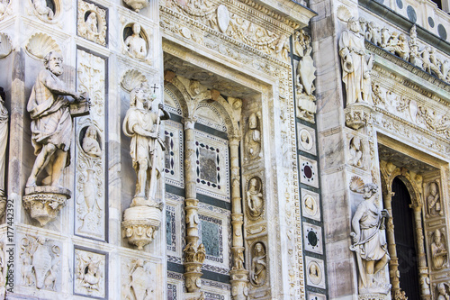 Plakat Certosa di Pavia, klasztor i kompleks w Lombardii, północne Włochy, położony 8 km na północ od Pawii. Zbudowany w latach 1396-1495, jeden z największych klasztorów we Włoszech