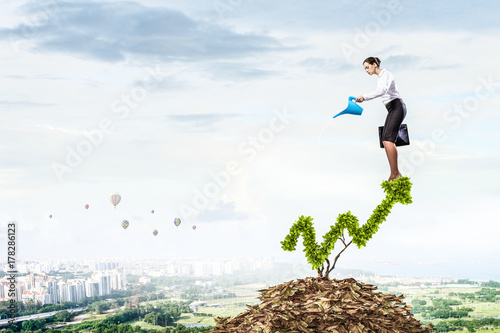 Make your income grow. Mixed media