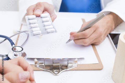 medical and treatment in consultation with medicines