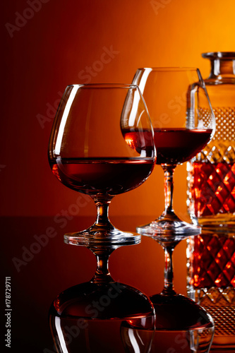 Two glasses of brandy .