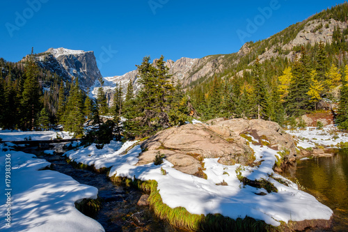 Rocky Mountain National Park in snow at autumn